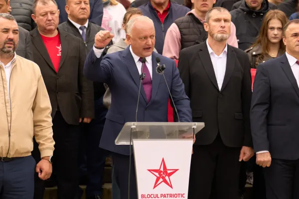 Former President Igor Dodon gestures while speaking at a rally of the Russia-friendly Patriotic Electoral Bloc in Chisinau, Moldova, Thursday, Sept. 25, 2025, ahead of parliamentary elections taking place on Sept. 28. (AP Photo/Vadim Ghirda)ASSOCIATED PRESS