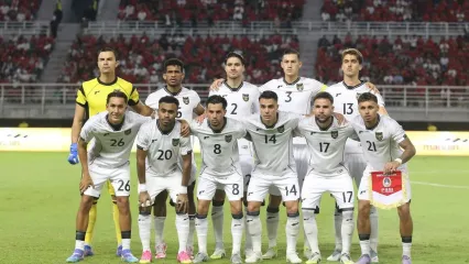 Pemain Timnas Indonesia berpose jelang laga FIFA Matchday kontra Lebanon. Duel Timnas Indonesia vs Lebanon digelar di Stadion Gelora Bung Tomo, Surabaya, Senin (8/9/2025).