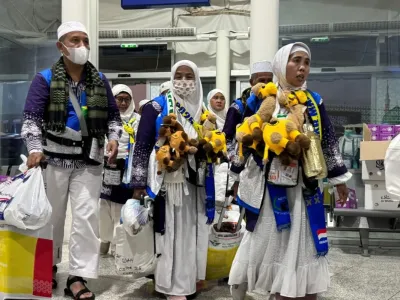 Fase pemulangan jemaah haji Indonesia 1446 Hijriah telah resmi berakhir dengan kepaulangan terakhir kloter KJT 28 dari Bandara Amir Muhammad bin Abdul Aziz (AMAA) Madinah pada Kamis (10/7/2025) pukul 23.27 Waktu Arab Saudi (WAS).