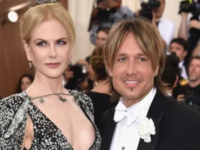 Pasangan Nicole Kidman dan Keith Urban menghadiri perhelatan Manus x Machina: Fashion In An Age Of Technology Costume Institute Gala atau Met Gala yang digelar di Metropolitan Museum of Art, New York, pada 2 Mei 2016.

