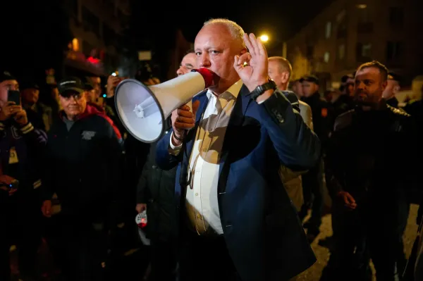 Former Moldovan President Igor Dodon, a member of the pro-Russian Patriotic Electoral Bloc, speaks to supporters protesting outside the Electoral Commission after the polls closed for the parliamentary election, in Chisinau, Moldova, Sunday, Sept. 28, 2025. (AP Photo/Vadim Ghirda)ASSOCIATED PRESS