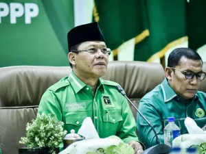 Pelaksana Tugas (Plt) Ketua Umum Partai Persatuan Pembangunan (PPP) Muhamad Mardiono saat memimpin rapat koordinasi nasional (rakornas) Dewan Pimpinan Wilayah (DPW), Dewan Pimpinan Cabang (DPC), dan anggota Fraksi PPP se-Indonesia dari Kantor Dewan Pimpinan Pusat (DPP) PPP di Menteng, Jakarta Pusat, Selasa (2/9/2025).