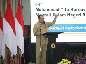 Menteri Dalam Negeri (Mendagri) Muhammad Tito Karnavian dalam Rapat Koordinasi (Rakor) Percepatan Pelaksanaan Program Hilirisasi Komoditas Prioritas Perkebunan di Auditorium Gedung F Kementerian Pertanian (Kementan), Jakarta Selatan, Senin (22/9/2025).
