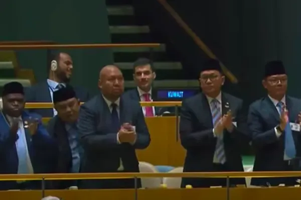Didit Hediprasetyo turut mendampingi Presiden Prabowo berpidato di Sidang Majelis Umum ke-80 PBB dari kursi delegasi Indonesia pada Selasa (23/9/2025). Terlihat juga Menlu Sugiono, Menteri HAM Natalius Pigai, dan dan Menteri Investasi sekaligus CEO Danantara, Rosan Roeslani.