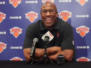 TARRYTOWN, NEW YORK - SEPTEMBER 23: Head coach Mike Brown of the New York Knicks speaks to the media at Knicks Training Facility on September 23, 2025 in Tarrytown, New York. NOTE TO USER: User expressly acknowledges and agrees that, by downloading and/or using this Photograph, user is consenting to the terms and conditions of the Getty Images License Agreement. (Photo by Dustin Satloff/Getty Images)