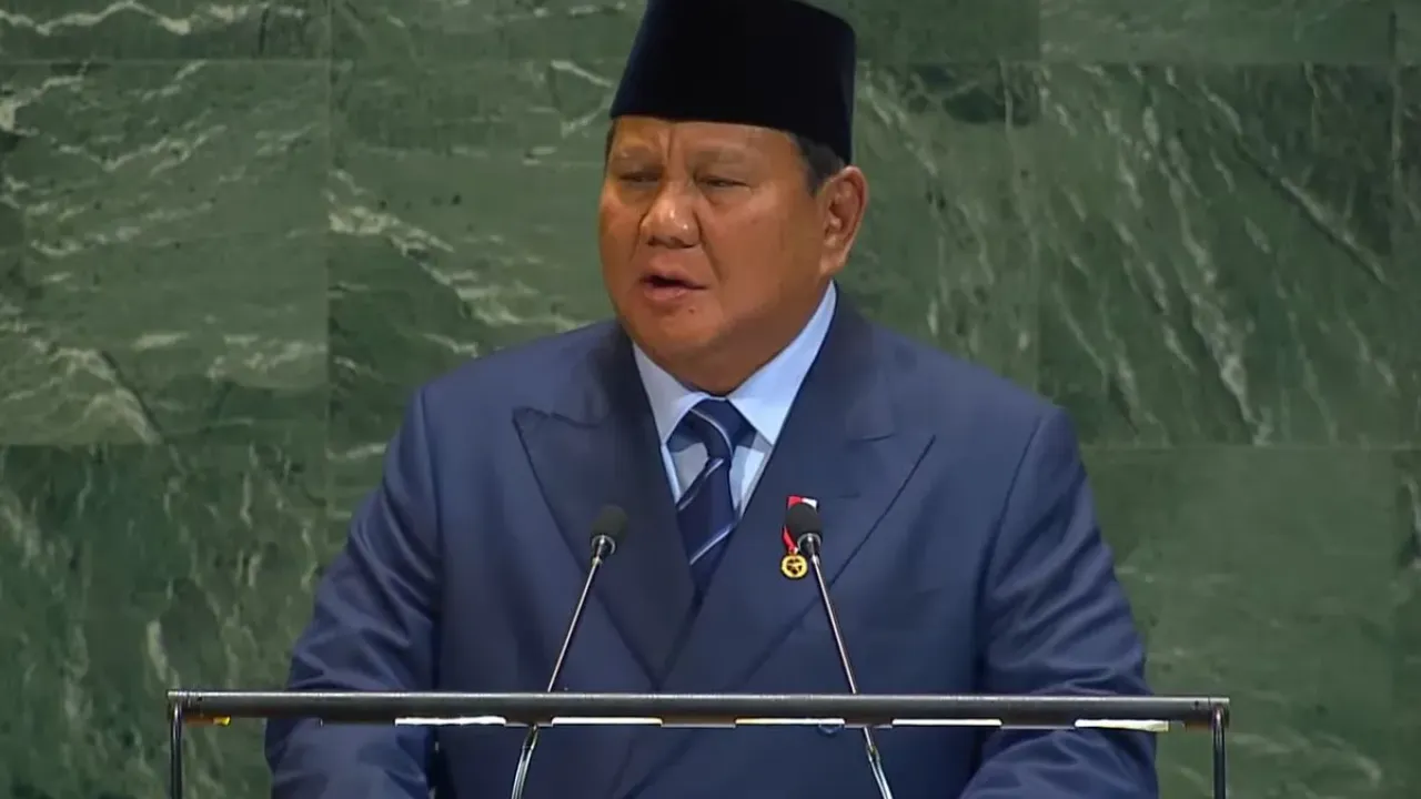 Tangkapan layar video Presiden Indonesia Prabowo Subianto saat berpidato di Sidang Umum ke-80 PBB di New York, Amerika Serikat, Selasa (23/9/2025).