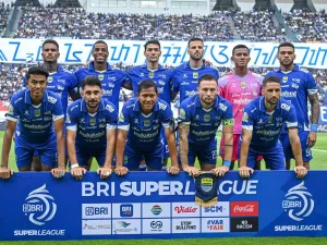 Starting Persib Bandung vs Persebaya Surabaya dalam debut Federico Barba jadi starter, Jumat (12/9/2025) di Gelora Bandung Lautan Api (GBLA). 