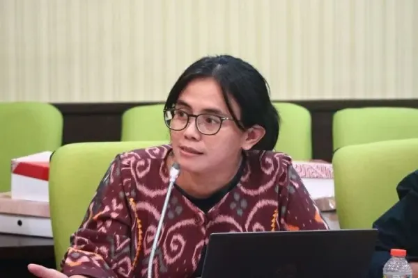 Sekjen KPA Dewi Kartika
