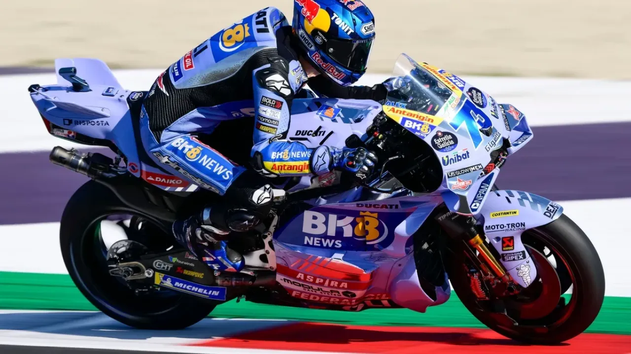 Motorsport photo