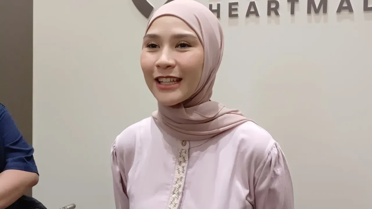 Aktris Zaskia Adya Mecca ditemui di mal kawasan SCBD, Jakarta Selatan, Selasa (26/12/2023).