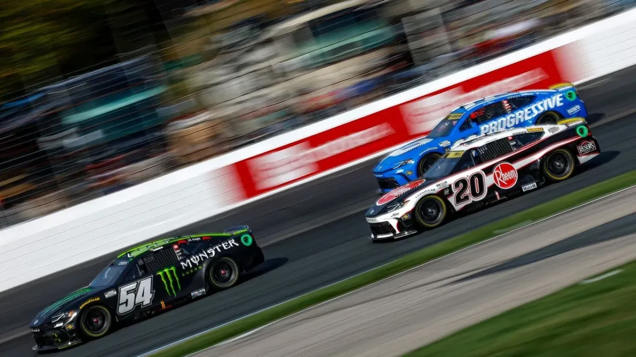 Motorsport photo