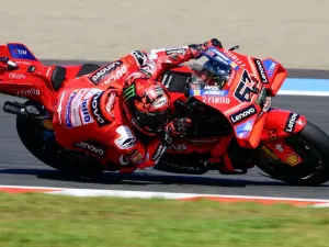 Motorsport photo