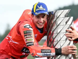 Motorsport photo