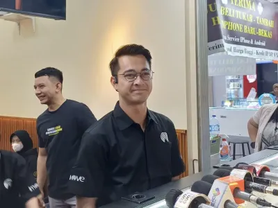 Eza Gionino saat ditemui di ITC Roxy Mas, Jakarta Pusat, Minggu (28/9/2025).