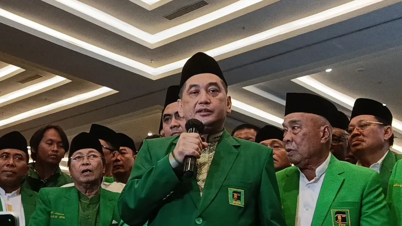 Ketum Terpilih PPP Agus Suparmanto saat memberikan keterangan di acara Tasyakuran Muktamar X PPP, Ancol, Jakarta Utara, Minggu (28/9/2025) 