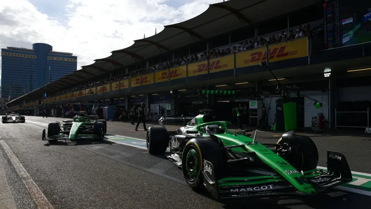 Motorsport photo