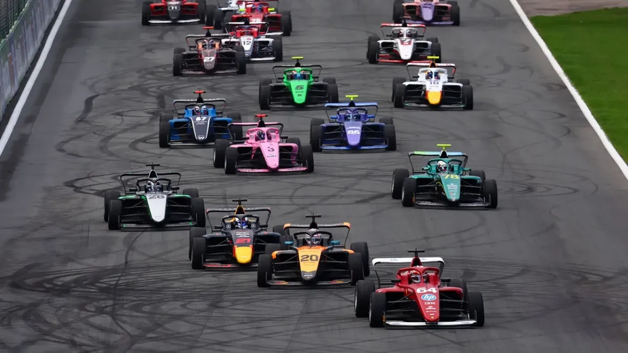 Motorsport photo
