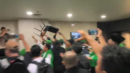 Suasana Muktamar X Partai Persatuan Pembangunan (PPP) sempat ricuh di Kawasan Ancol, Jakarta, Sabtu (27/9/2025).