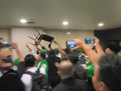 Suasana Muktamar X Partai Persatuan Pembangunan (PPP) sempat ricuh di Kawasan Ancol, Jakarta, Sabtu (27/9/2025).