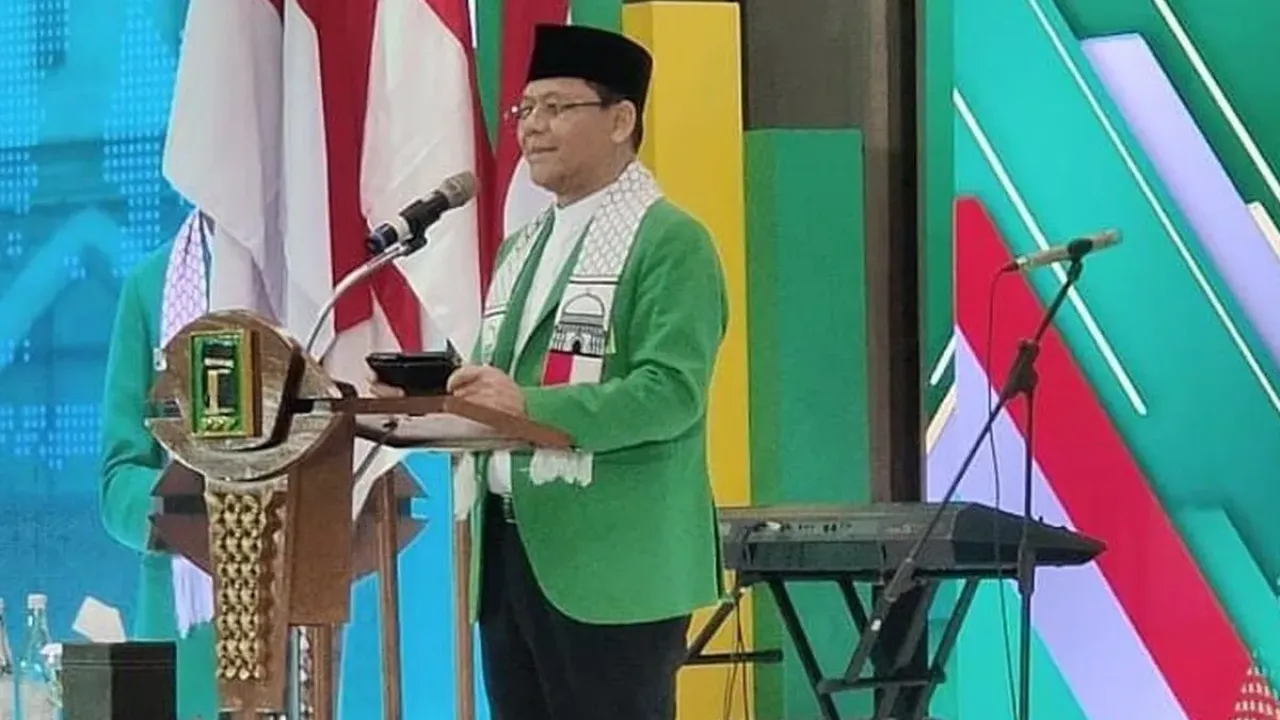 Pelaksana tugas (Plt) Partai Persatuan Pembangunan (PPP) Muhamad Mardiono saat pidato dalam Muktamar X yang digelar di Kawasan Ancol, Jakarta, Sabtu (27/9/2025).
