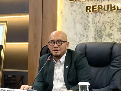 Wakil Menteri Haji dan Umrah Dahnil Anzar Simanjuntak. Sebelumnya, Dahnil adalah Wakil Kepala Badan Penyelenggara Haji (BP Haji) RI. Dahnil saat konferensi pers kepulangan jemaah haji 2025, di Kantor BP Haji, Thamrin, Jakarta Pusat, Rabu (11/6/2025) malam.