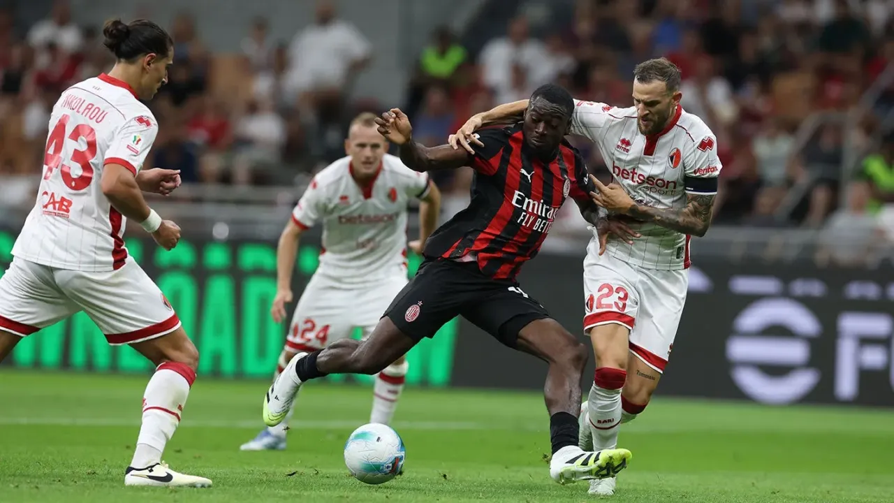 AC Milan Melawan Lecce di Babak 32 Besar Coppa Italia (2)