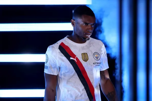 Akanji Yakinkan Inter Milan untuk Beli Permanen Musim Depan (1)