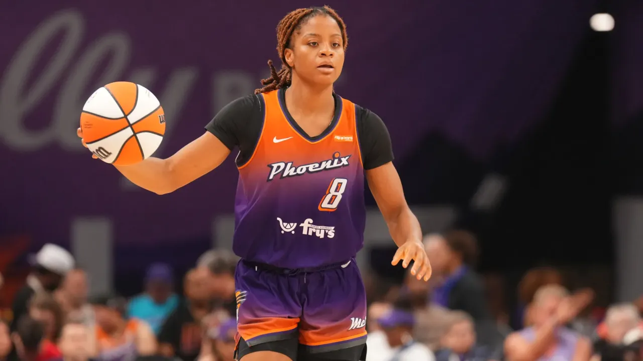 Akoa Makani Gagal Masuk Tim Rookie Terbaik WNBA 2025