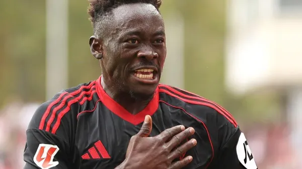 Akor Adams Cetak Gol Pertama, Bawa Sevilla Menang Tipis di Madrid (1)