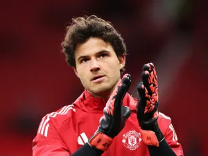Aston Villa Left Stunned As Top Young Goalkeeper Chooses Another Premier League Giants Over Them: Setback For The Lions?