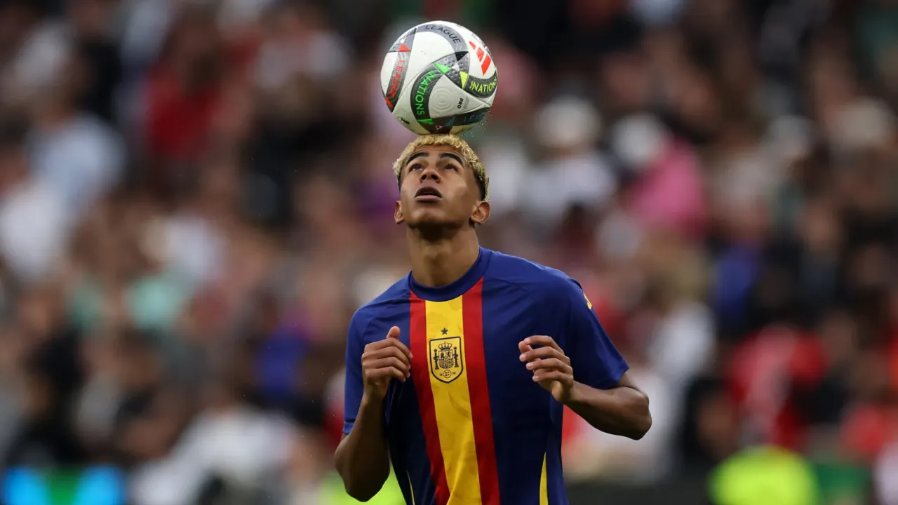 Barcelona vs PSG &#x002013; Match preview and team news