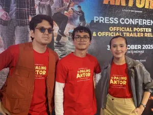 Beby Tsabina (kanan), Jourdy Pranata (tengah), Kevin Julio (kiri) di MD Pictures, Setiabudi, Jakarta Selatan, Senin (22/9/2025). 
