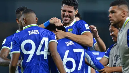 Bek Persib Bandung Julio Cesar punya pengalaman membobol gawang Bangkok United. 