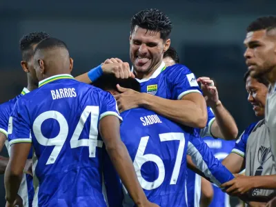 Bek Persib Bandung Julio Cesar punya pengalaman membobol gawang Bangkok United. 