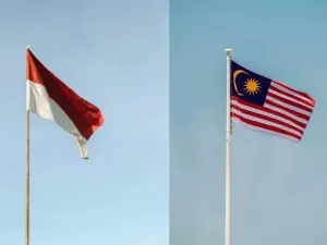 Bendera Indonesia dan Malaysia