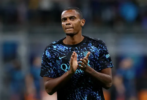 Cagliari vs Inter: Pertarungan Skrg Berlangsung Seru (1)