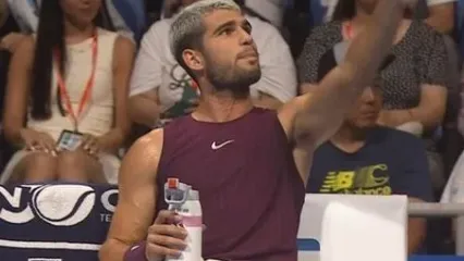 Carlos Alcaraz's fury at umpire over time violation in Japan Open final win