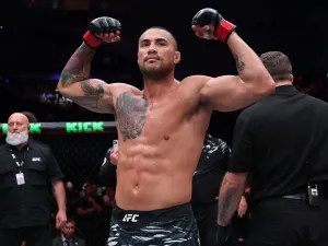 Carlos Ulberg Siap Jadi Back-up untuk UFC 320