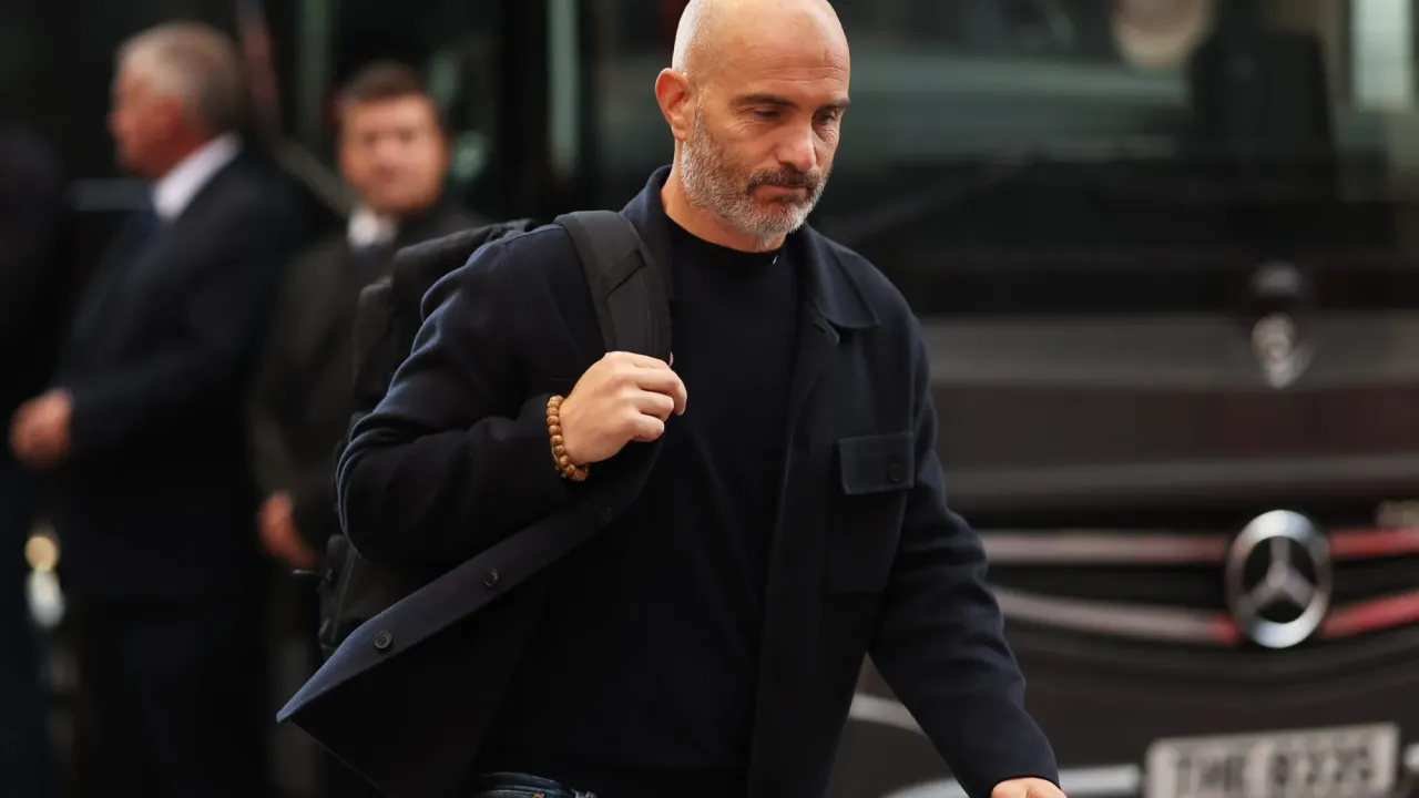 Chelsea Tegaskan Tidak Akan Hapuskan Pelatih Maresca Meski Hasil Buruk (1)