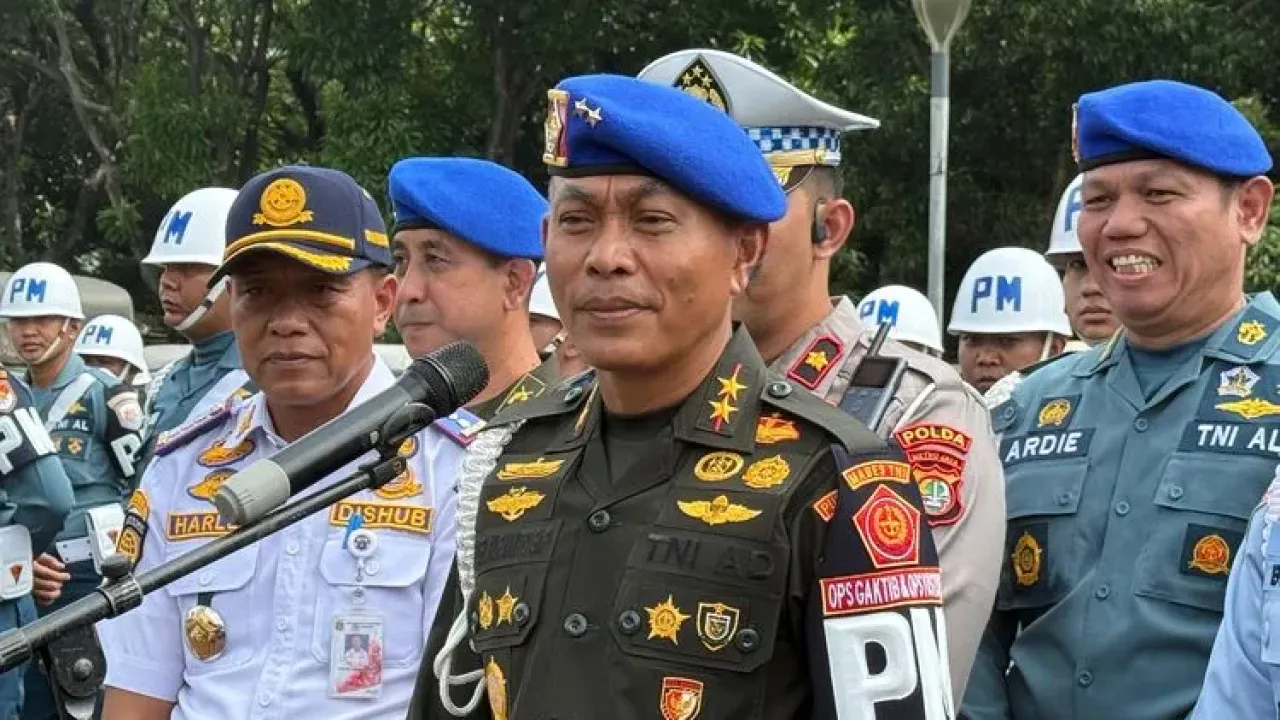 Danpuspom TNI Mayjen Yusri Nuryanto saat ditemui di Monas, Jakarta Pusat, Senin (22/9/2025). 