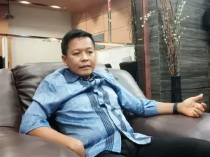 Dekan FISIP USU Muryanto Amin saat diwawancarai Kompas.com