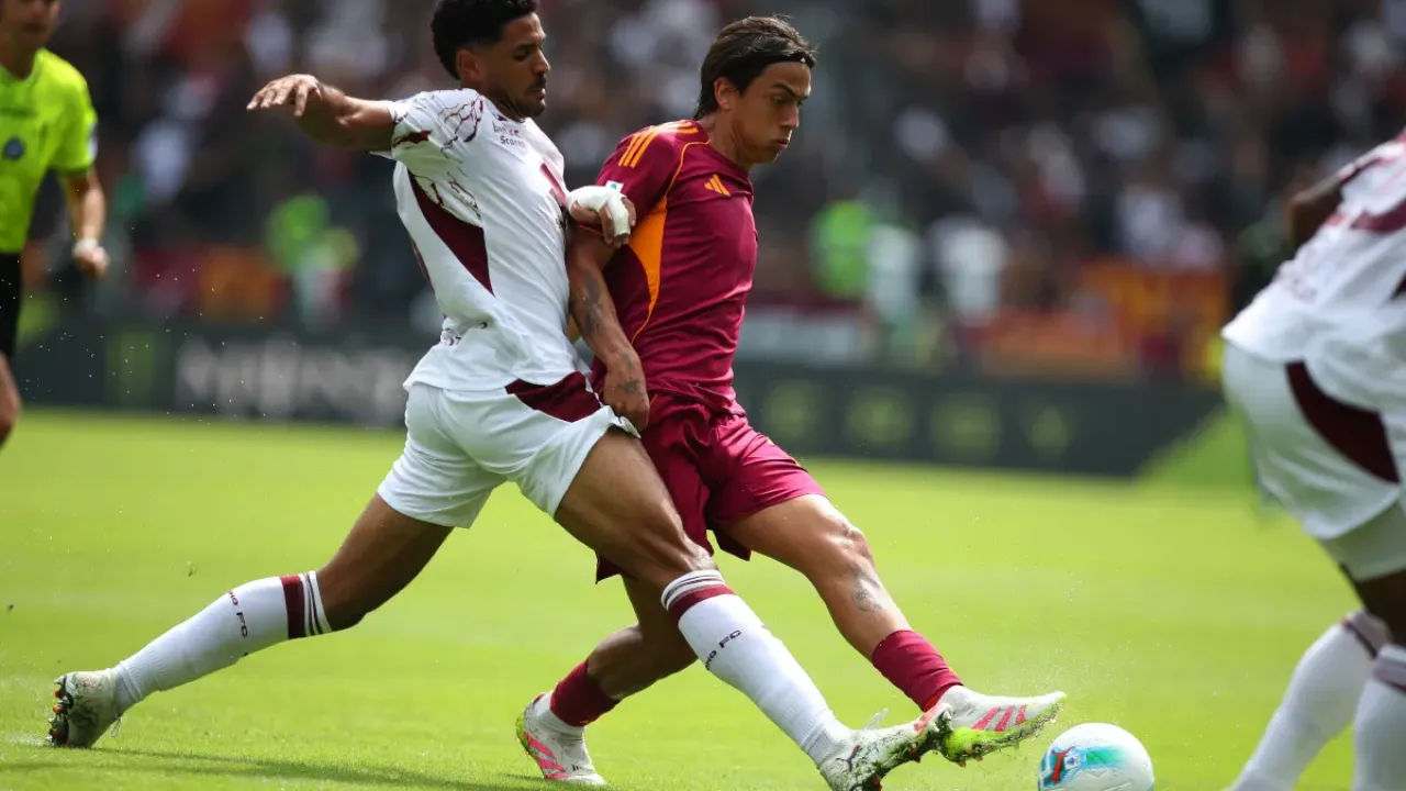 Dybala Masih Jalani Latihan Terbatas, Roma Sambut Kedatangan Wesley dan Hermoso untuk Liga Europa (1)
