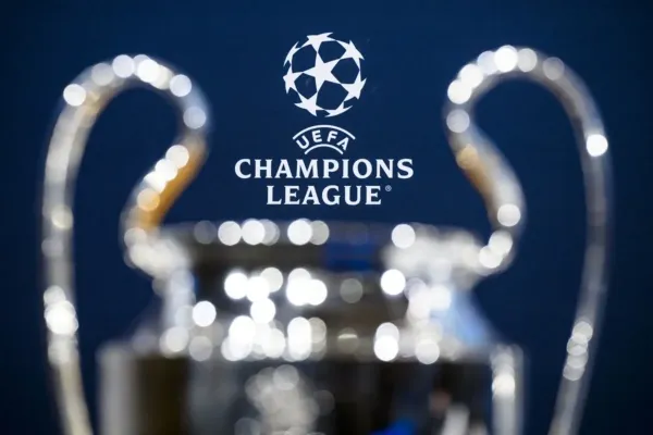 Frankfurt fans banned from attending Napoli Champions League clash