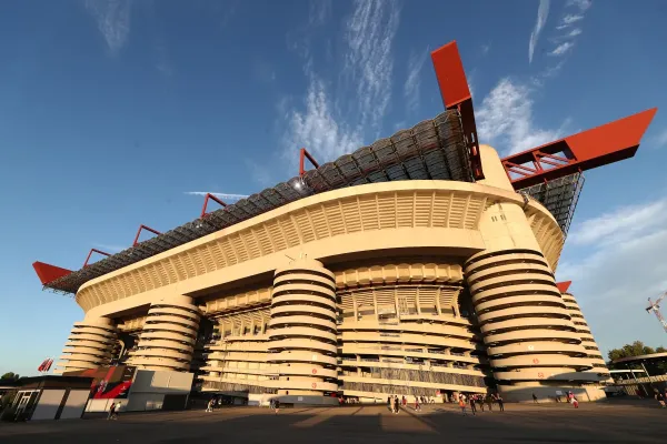 Gadis FIGC Cari Milan dan Inter Bangun Stadion Baru untuk Euro 2032 (1)