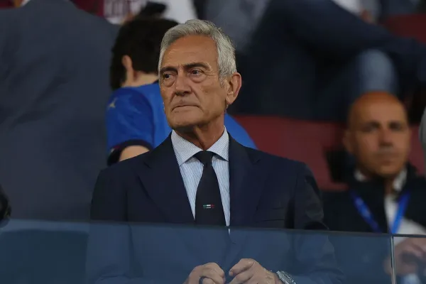 Gadis FIGC Cari Milan dan Inter Bangun Stadion Baru untuk Euro 2032 (2)