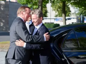 German Minister of Defense Boris Pistorius (L) receives his Swedish counterpart Pal Jonson ahead of their meeting. Annette Riedl/dpa