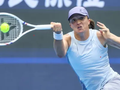 Iga Swiatek in action at the China Open