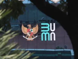 Ilustrasi Kementerian BUMN. Daftar wamen yang rangkap komisaris BUMN.