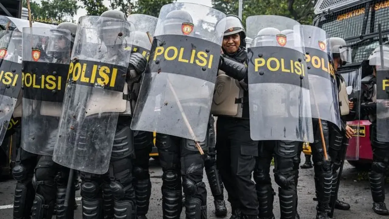 Ilustrasi polisi amankan demo di Jakarta pada 18 September 2025.