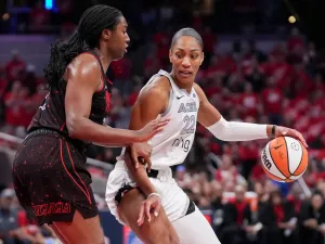 Indiana Fever Pertahankan Peluang ke Final WNBA